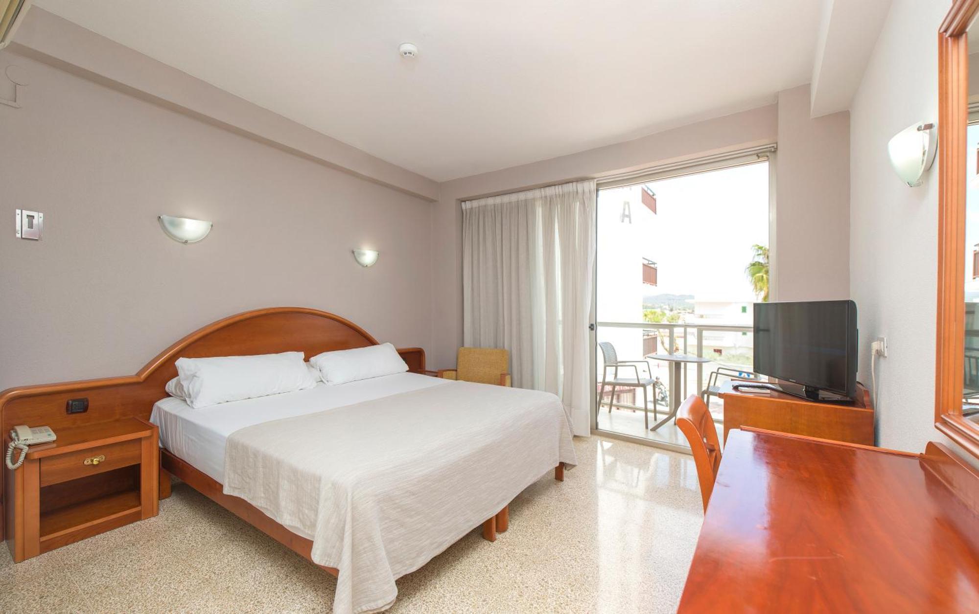 Hotel Marfil San Antonio  Ngoại thất bức ảnh